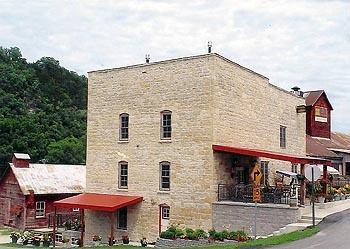 Stone Mill Hotel & Suites Lanesboro Exterior foto